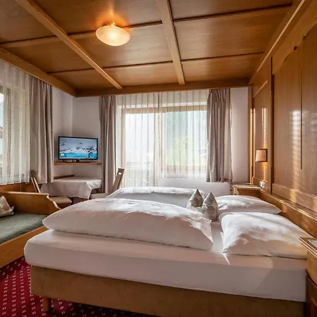 Kumbichlhof 3* Майргофен